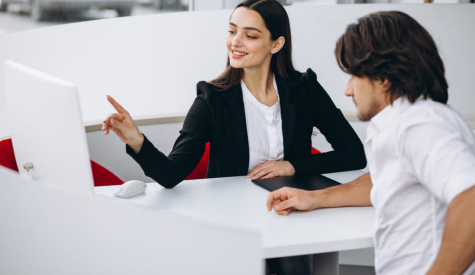 Как стать Менеджером по работе с клиентами с нуля – что нужно знать