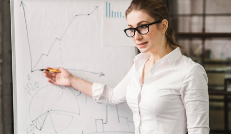 Как стать Учителем экономики с нуля – что нужно знать