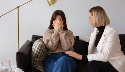 Профессия Психотерапевт – что делает, как им стать, зарплата